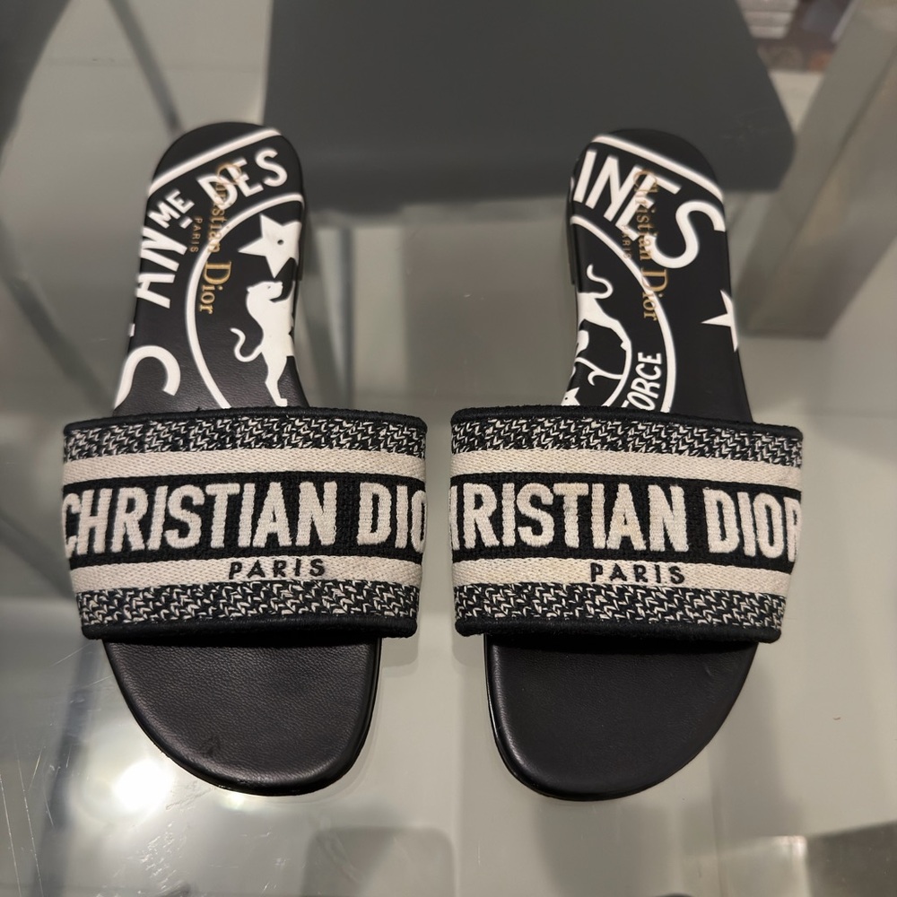 Authentic Dior dway slides sandals